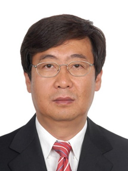 Chunhong Hu